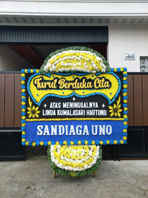 Papan Bunga Duka di Tidar Selatan